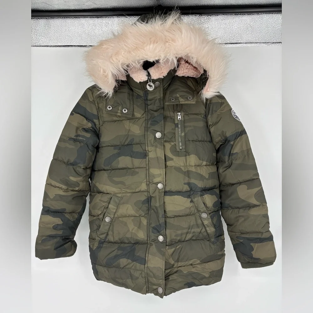 Abercrombie Kids Camouflage Puffer Jacket with Pink Faux Fur Lining
